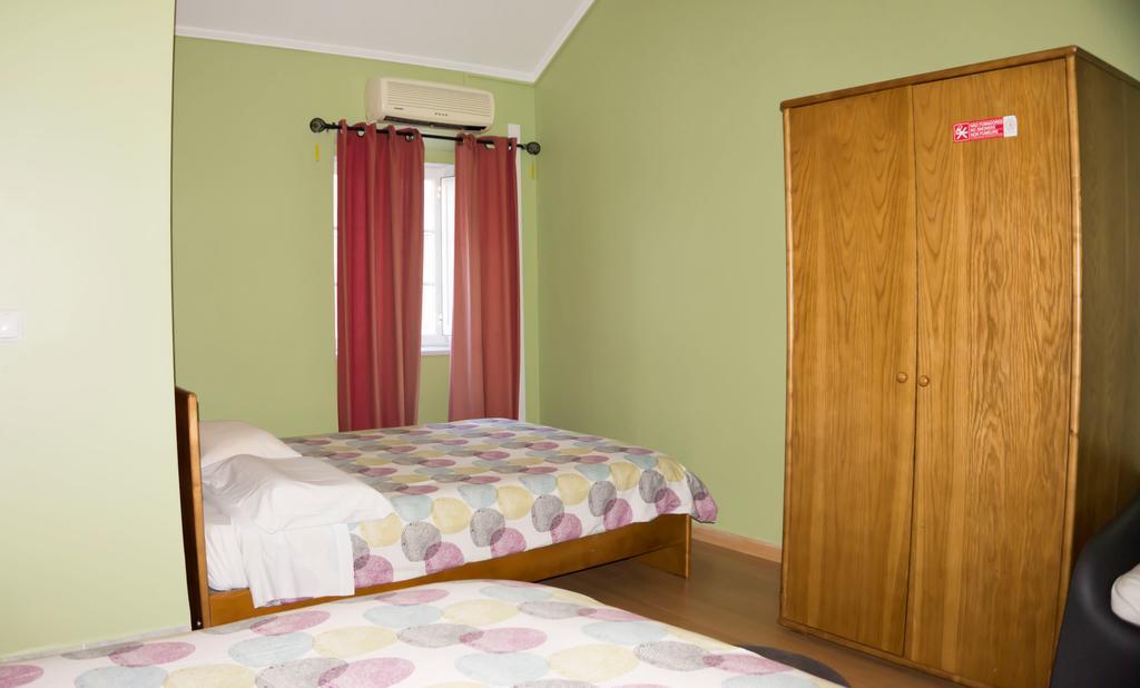 Hotel O Catraio Montijo Ruang foto