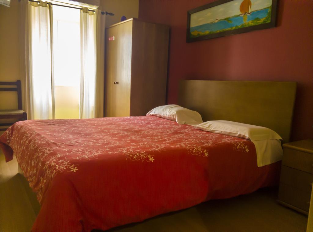 Hotel O Catraio Montijo Ruang foto